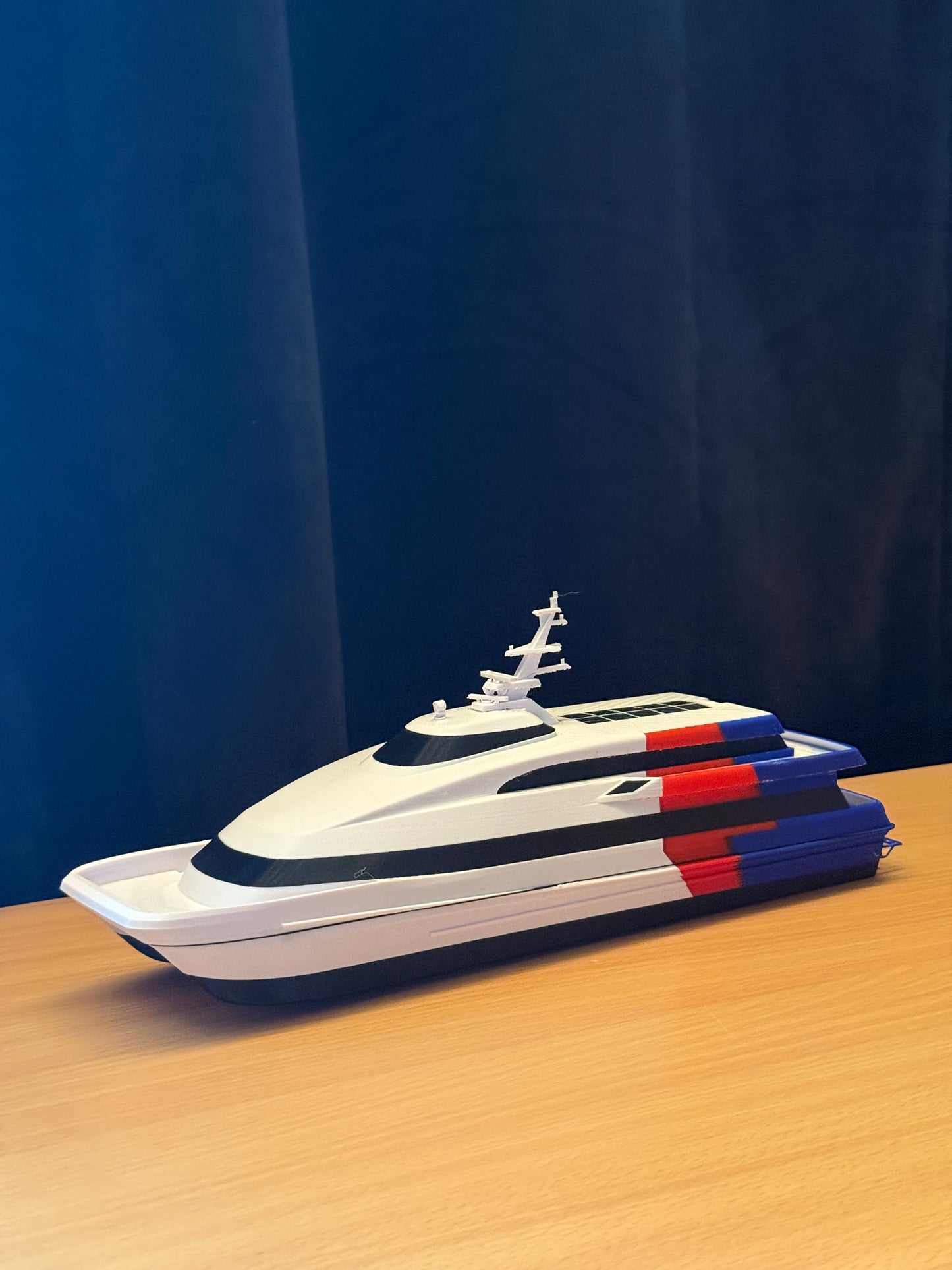 MS Vingtor - fjellstrand flying cat 40